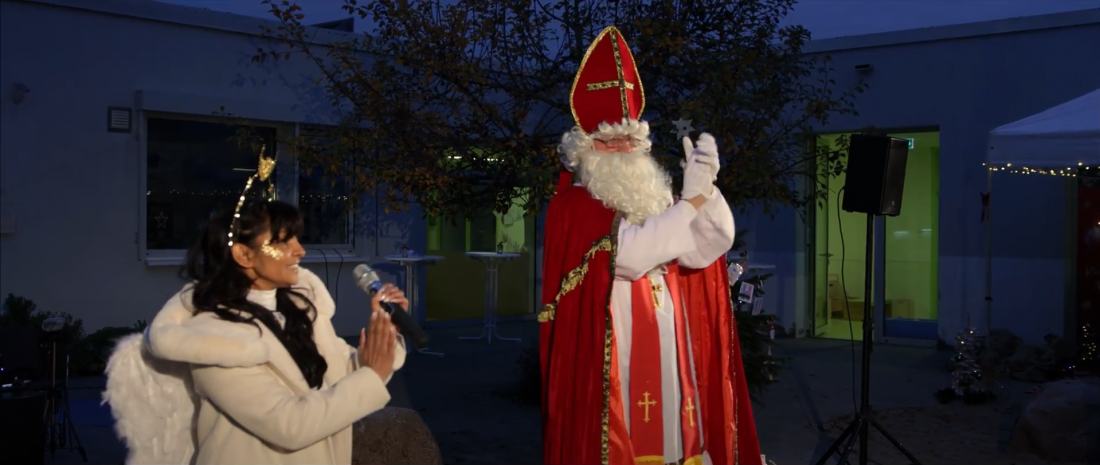 Nikolaus mit Engel mieten leicht gemacht